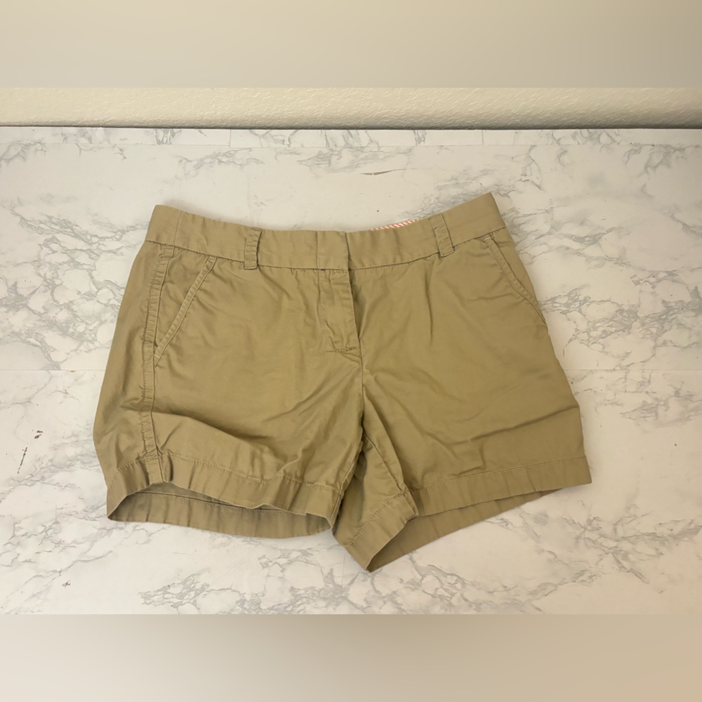 J Crew 100% Cotton Chino Shorts Size 6 Tan Broken In Khaki Pockets Zip - Picture 1 of 3